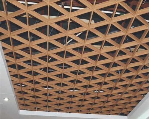 Üçgen Açık Hücre Metal Tavan Kelepçeleri Alüminyum Metal ızgara Tavanı