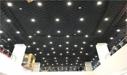 Üçgen Açık Hücre Metal Tavan Kelepçeleri Alüminyum Metal ızgara Tavanı