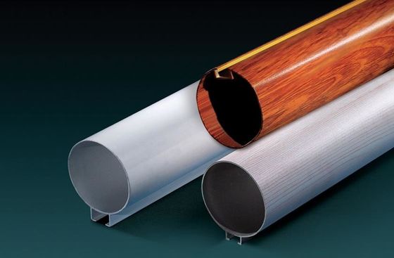 6063T6 Tubular Metal Tavan Kelepçeleri Perforasyonlu Daire RAL Renk kartı ile Asılı Baffle