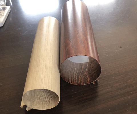 6063T6 Tubular Metal Tavan Kelepçeleri Perforasyonlu Daire RAL Renk kartı ile Asılı Baffle