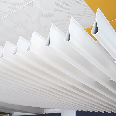 Beyaz Su Damlası Ekranlı Tavan Alüminyum Alaşımlı U Şekilli Ekranlı Tavan