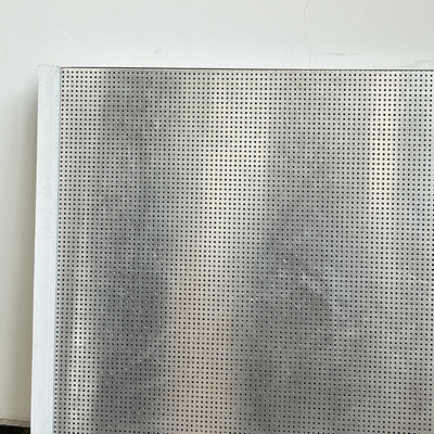 1.0mm Panel Alüminyum Metal Tavan 0.6mm Taban Plakası Ultra Mikro Gözenekli Yapıştırma Petek Plakası