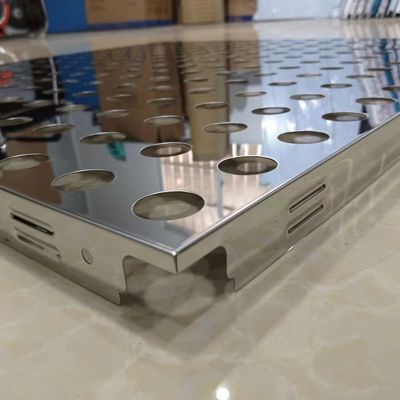 20mm Paslanmaz Çelik Tavan Paneli Ayna 304 Tavanda Delikli Klips