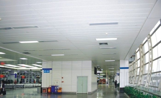 Kongre Merkezi için C Şerit Alüminyum Metal Tavan 0.9mm Kalınlık